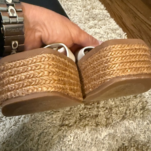 Like new Steve Madden Mindy Wedges. - Picture 4 of 5